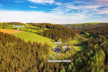 Blick auf Körnermühle und Weide